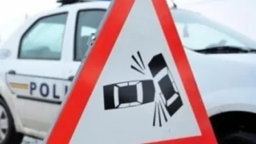Buzău: Două persoane au murit şi alte cinci au fost rănite, într-un accident cu patru autovehicule