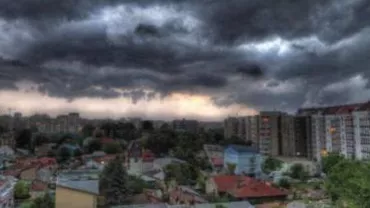 ANM: Cod galben de furtună și grindină în Prahova, Buzău, Giurgiu, Ilfov și municipiul București