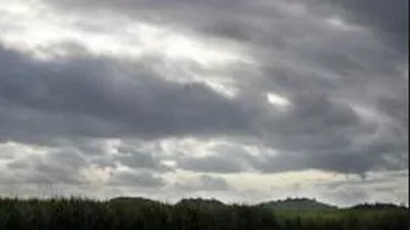 Serviciul meteorologic din Ungaria a emis alerte de furtună pentru mai multe judeţe