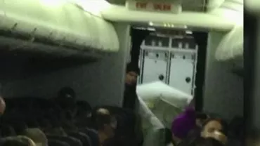 SUA: Un avion de pasageri a aterizat de urgență după ce un tobogan de evacuare s-a umflat în timpul zborului
