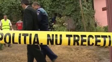 Vaslui: Un băiat de 16 ani a fost înjunghiat de fratele său, care a dispărut