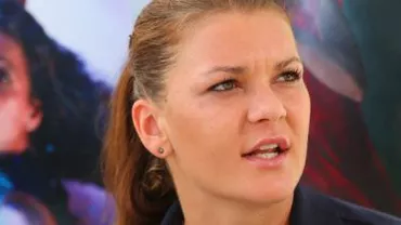 Tenis: Agnieszka Radwanska, numărul 4 WTA, a fost eliminată în optimi la Wimbledon