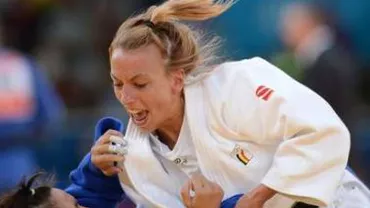 Tribunalul de Arbitraj Sportiv a ridicat suspendarea sportivei belgiene Charline van Snick