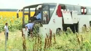 IGPR: Posibila cauză a accidentului de la A2 este neasigurarea la schimbarea la schimbarea benzii de mers