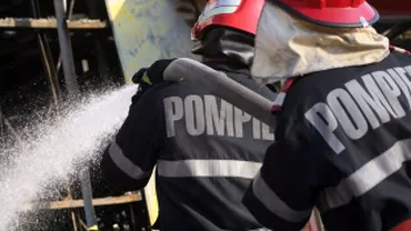 Incendiu în Capitală, la un imobil de pe Splaiul Independenţei