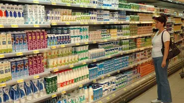 Aproape 15 tone de lapte şi produse lactate, oprite de la comercializare după controale ANPC