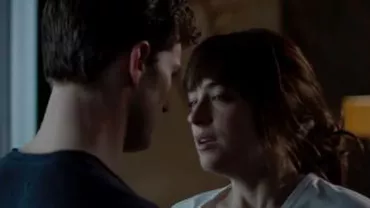 Trailerul filmului ”Fifty Shades of Grey”, prea ”fierbite” pentru telespectatori