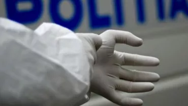 Hunedoara: Un bărbat şi-a ucis fiica de 34 de ani, cu mai multe lovituri de cuţit, apoi s-a sinucis