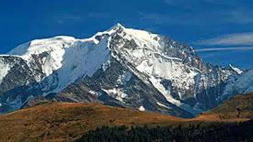 Doi alpiniști au murit după ce au căzut în gol în Masivul Mont Blanc