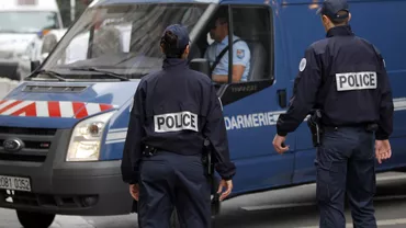 Un român a fost împuşcat mortal de un poliţist în apropiere de Paris