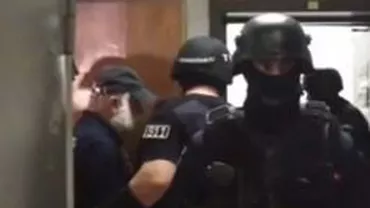 Omar Hayssam, de nerecunoscut: A venit la Curtea Supremă nebărbierit şi vizibil afectat (VIDEO)