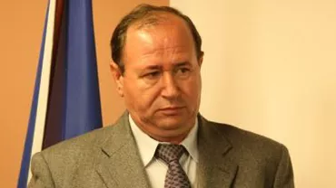 Premierul Ponta a cerut destituirea șefului de la Apele Române, plecat în concediu în perioada în care numeroase județe din țară sunt afectate de inundații