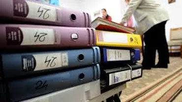 Peste 2.000 de firme au intrat în insolvenţă în fiecare lună din primul semestru