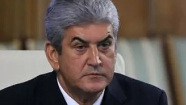 Vicepremierul Gabriel Oprea a anunțat că cele două persoane dispărute în Vâlcea în urma inundațiilor au fost găsite decedate