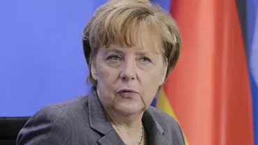 Angela Merkel consideră ”foarte importante” loviturile aeriene americane în Irak