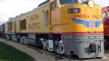 SUA: Doi morţi într-o coliziune între două trenuri care transportau produse toxice