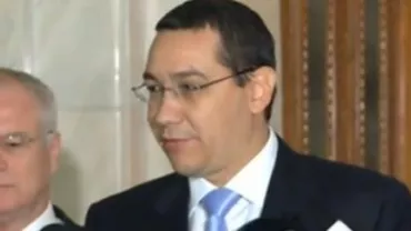 Ponta, femeilor din PSD: Nu e nevoie să mă dezbrace domnul preşedinte ca să vă conving să mă votaţi