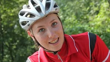 Sportiva olandeză Annefleur Kalvenhaar a decedat după ce a căzut în calificări, la CM de mountain bike