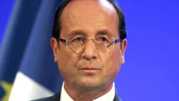 Franța: François Hollande i-a cerut primului ministru Manuel Valls să formeze un nou Guvern