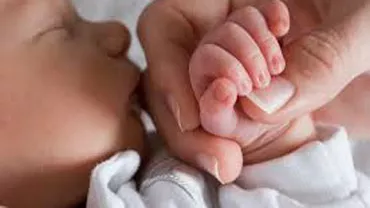 Hunedoara: Peste 500 de bebeluşi, externaţi din maternităţi fără a fi imunizaţi împotriva hepatitei B