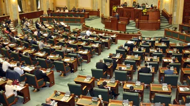 Legea amnistiei fiscale, adoptată de Senat: Măsura ar putea fi extinsă pentru cei care au returnat banii primiți