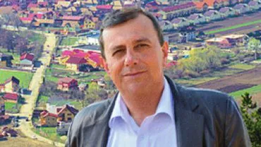 Primarul din Florești, liberalul Horia Șulea, a inclus volumul ”Mein Kampf” de Adolf Hitler în topul celor mai importante cărți din viața lui
