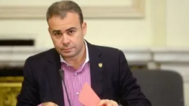 Fitch a confirmat rating-ul aferent datoriei guvernamentale a României pe termen lung, în valută, la BBB-