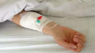 Poliția ieșeană a deschis o anchetă după ce un copil de 7 ani a ajuns în comă la spital, cu urme de strangulare