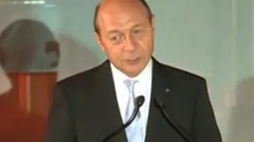 Băsescu, la 100 de ani de olimpism românesc: M-a impresionat până la lacrimi Patzaichin, cu pagaia ruptă