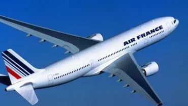 Air France urmează să anuleze 50% din zborurile programate pentru luni