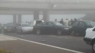 Cel puín 150 de mașini implicate într-o coliziune în lanț în Olanda: Două persoane au murit și altele 26 au fost rănite (VIDEO)