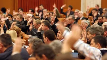 Senatul adoptă propunerea ca în prima zi din octombrie să fie sărbătorită "Ziua Bunicilor"