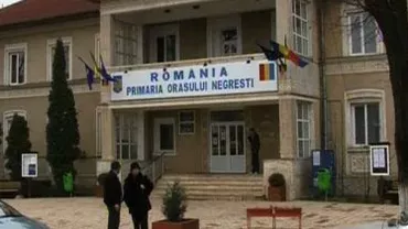 Oraș din județul Vaslui, aproape de faliment: Conturile primăriei, blocate din cauza datoriilor