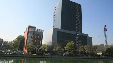 Primăria Capitalei vrea să dea un milion de euro pe 12.600 de paturi de campanie