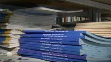 Ministerul Educației anunță că a finalizat reevaluarea ofertelor pentru noile manuale. Editurile reclamă fraudarea licitației