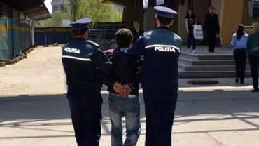 Timișoara: Tânăr ridicat de polițiști după ce și-ar fi șantajat fosta iubită, fiica unei judecătoare