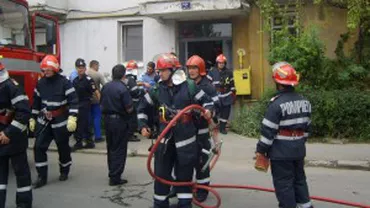 Explozie într-un bloc de garsoniere din Braşov: O femeie a suferit grave arsuri pe corp