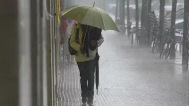 Revin ploile în mai multe regiuni ale țării. Prognoza meteo pentru începutul lunii octombrie