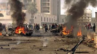 Cel puţin 13 morţi într-un triplu atentat cu bombă la Bagdad