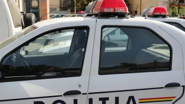 Buzău: O fetiţă de opt ani a murit lovită de un camion după ce a coborât din microbuzul şcolar