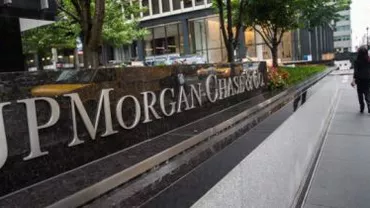 Server al JP Morgan, spart cu ajutorul parolei unui angajat: Hackerii au furat datele a 76 milioane familii