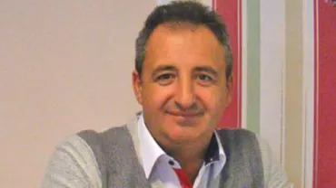 Primarul comunei arădene Simand își va pierde mandatul după ce a semnat adeziune la două partide