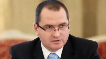 Surse: Korodi Attila ar urma să preia Ministerul Culturii şi funcţia de vicepremier în locul lui Kelemen Hunor