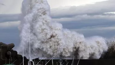 Taifunul Vongfong se apropie de arhipelagul japonez