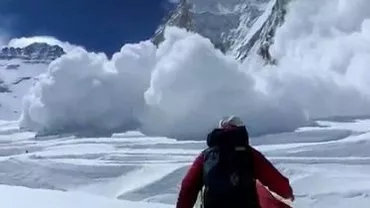 Cel puțin 17 alpiniști au murit în Masivul Himalaya din cauza condițiilor meteo nefavorabile