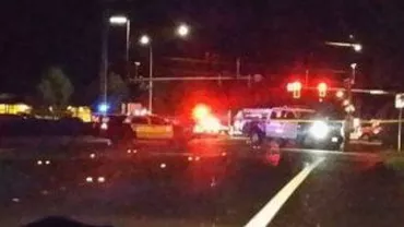Un bărbat a deschis focul asupra unor secţii de poliţie din SUA