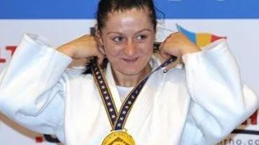 Corina Căprioriu, medaliată cu aur în prima zi a Grand Prix-ului de judo de la Tașkent