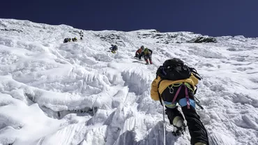 Bilanţul intemperiilor produse în Masivul Himalaya a ajuns la 43 de morţi