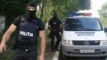 Percheziții în șase județe, la suspecți de spălare de bani