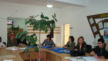 Anchetă la o şcoală din Vaslui, după ce o profesoară ar fi lovit o învăţătoare în cancelarie